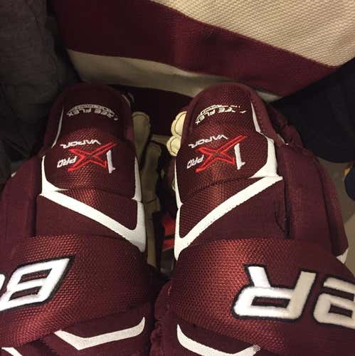 Lightly Used Bauer Vapor 1X Pro 13”