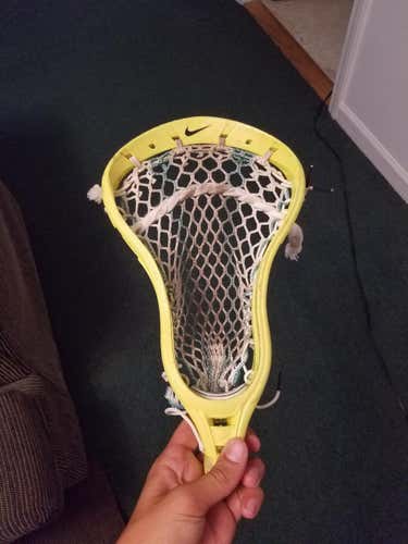 Nike Lakota Head
