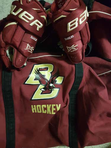 Boston College Gloves and Equipment Bag