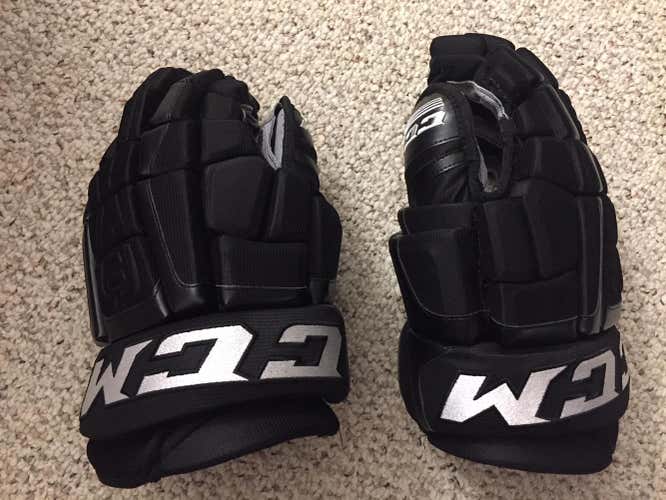 CCM HGCLPR Gloves Senior 14 inches pro stock black VG condition