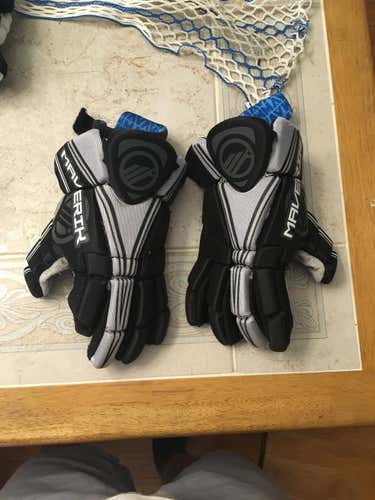 Maverik Gloves