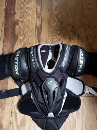Easton Stealth Shoulder Pads Senior Medium
