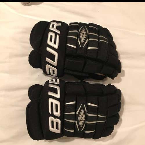 Bauer Nexus 800 Gloves (15”)