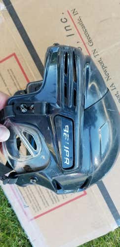 Bauer 7500 Helmet