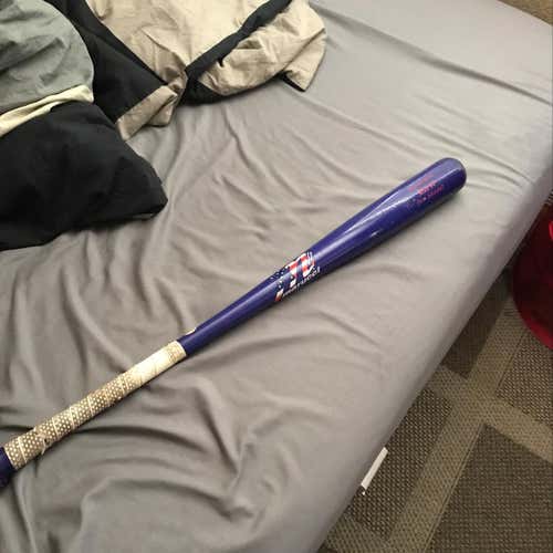 Marucci Wood Bat 33/30 Anthony Rizzo Model