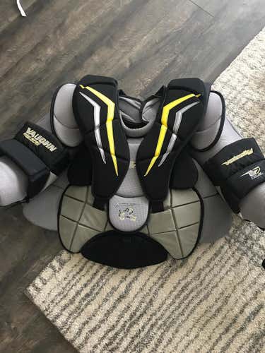 Vaughn Velocity V7 XF Pro Carbon Chest and Arm Protector Goalie Chest Protector Senior