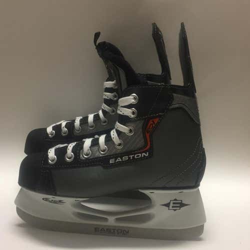 Easton EQ1 Youth Skates sz 13