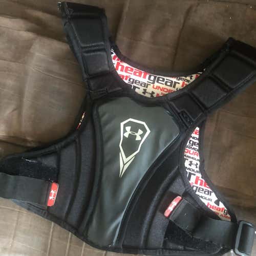 Under Armour Shoulder Pads