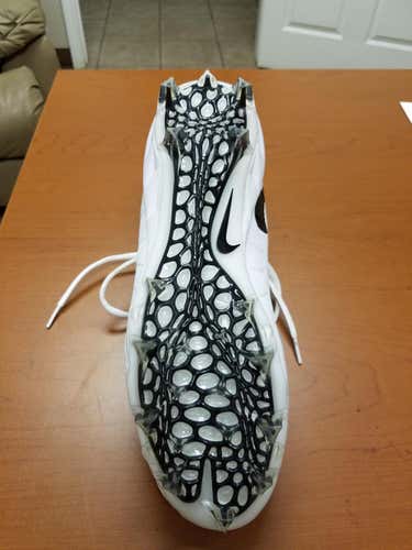 Nike Alpha Menace football cleats