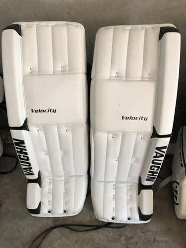 New Vaughn Goalie Leg Pads Senior Pro Spec 7990