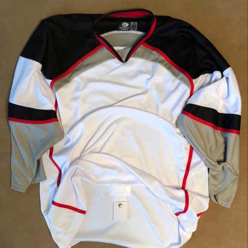 Used OT Size 58 Jersey With Fight Strap