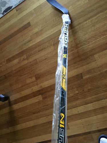 New Bauer Nexus 1N Griptac  Lefty Senior 87 flex P28 curve