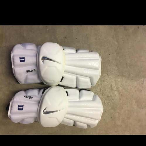 Duke Nike Arm Guards