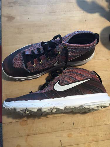 Nike flyknit chukka
