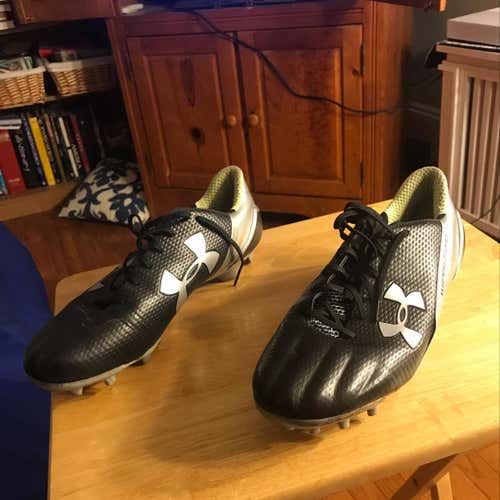 Used UA Spotlight Size 12