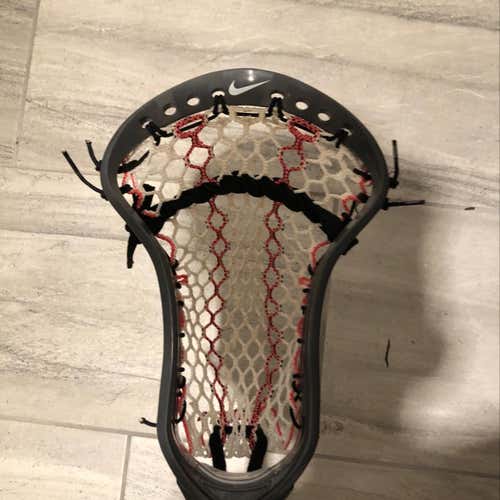 New Nike CEO Grey/pink