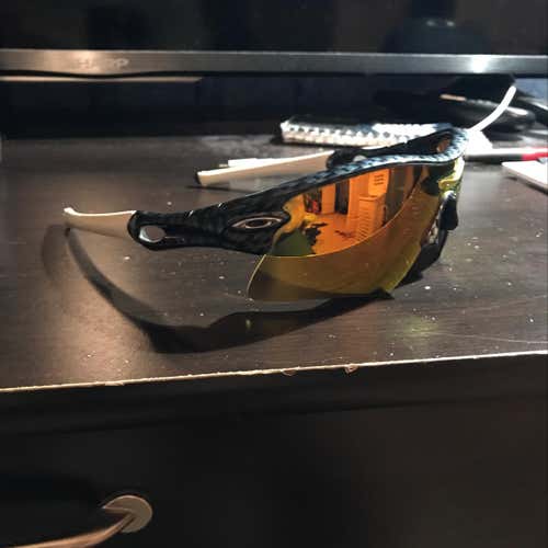 Oakley Custom Radar Range