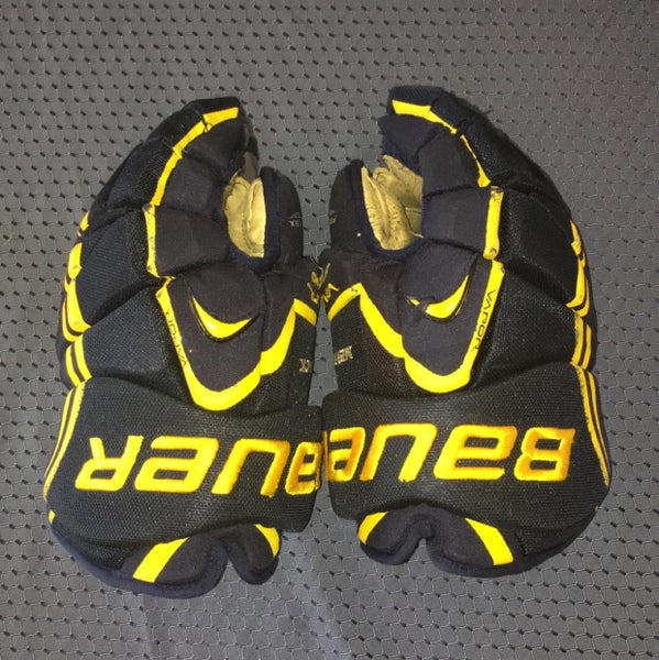Pro Stock Merrimack Warriors Bauer APX2 Navy Blue gloves - 14”