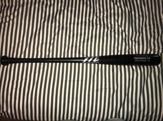 BRAND NEW 31” MARUCCI WOOD BAT