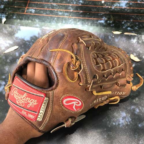 Rawlings Glove