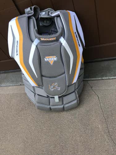 New Vaughn Ventus LT88 Goalie Chest Protector Senior