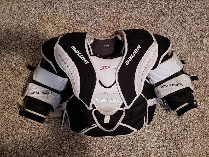 Bauer Vapor X900 Chest Protector Senior Small