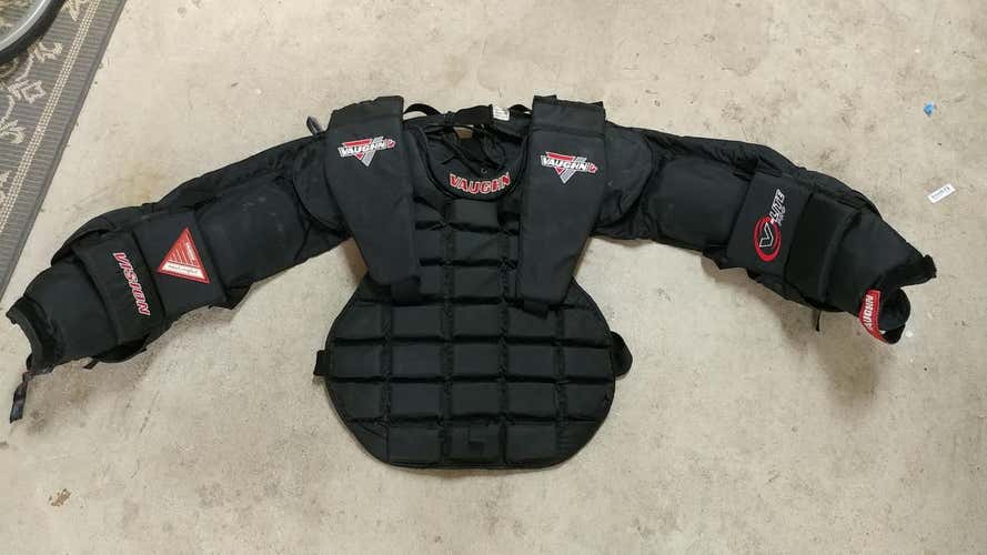 Vaughn Goalie Chest Protector Senior