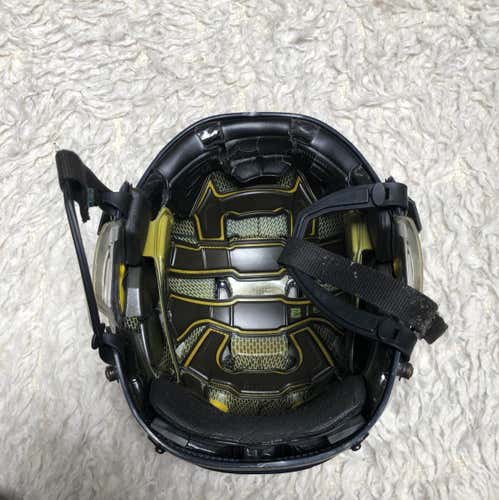 Used Bauer Re-akt 100 Navy