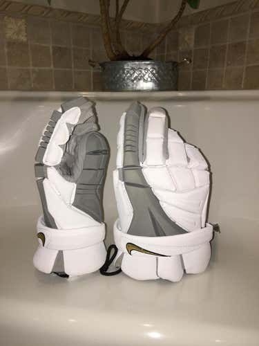 New Nike 3D Rising Gloves