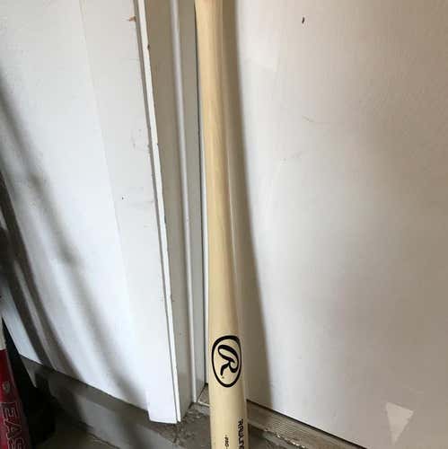 32 Ash Adult Adirondack Grade Blem Bat