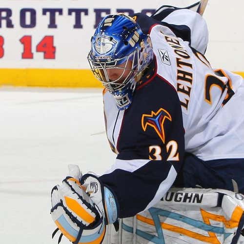 GAME USED Kari Lehtonen Atlanta Thrashers Glove & Blocker set