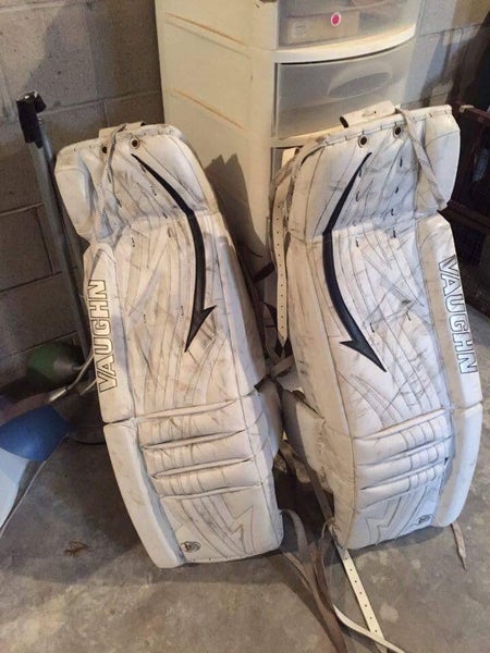 Vaughn Vaughn V5 Goalie Leg Pads Senior