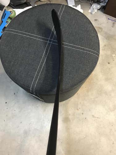 Used Bauer Vapor 1X Stick Righty Toe 77 senior