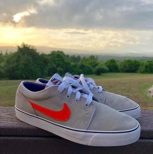 Nike Toki Lacrosse Shoe Gray/Orange Size 12