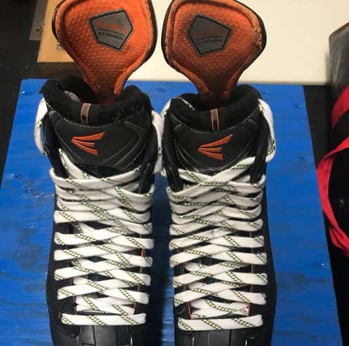 Easton Mako Skates 9.5