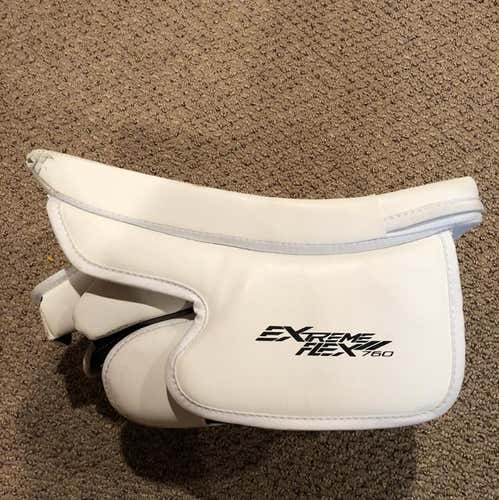 CCM Extreme Flex 2 760 Blocker