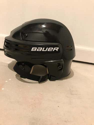 Medium Bauer 4500 Helmet