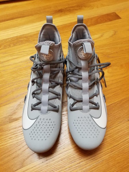 **MAKE AN OFFER** New Nike Huarache 6 Elite Cleats 11.5 Gray