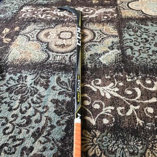 Ccm Supertacks 2.0 Parise P30 RH