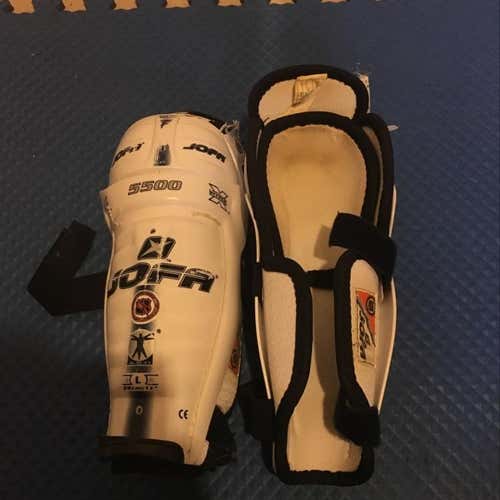11” Junior Shin Pads