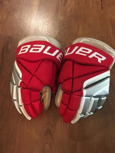 Bauer Vapor Gloves Senior