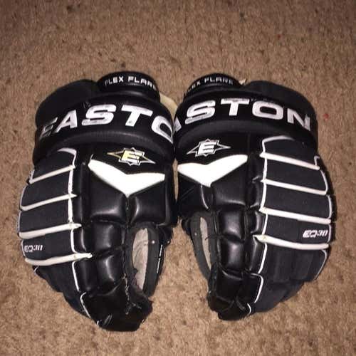 Easton EQ 30 13” Black/White Hockey Gloves