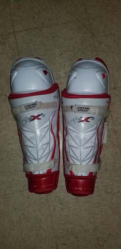 Bauer Vapor APX2 Shinguards Senior Large