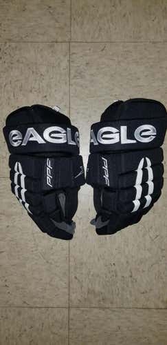 Eagle X705 Gloves Senior (Large, New)