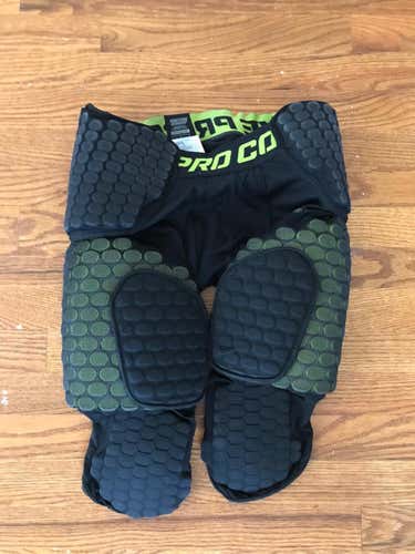 Nike 3/4 Leg Pads, Large