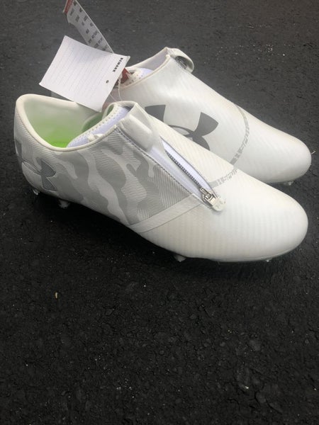 All white UA Spotlight Hybrid