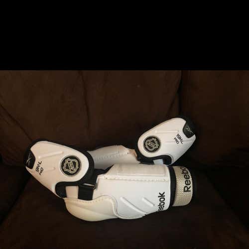 New CCM 19K-Long Cuff