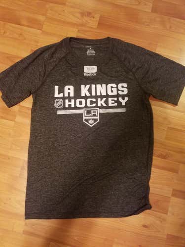 New Reebok LA Kings Locker Room shirt