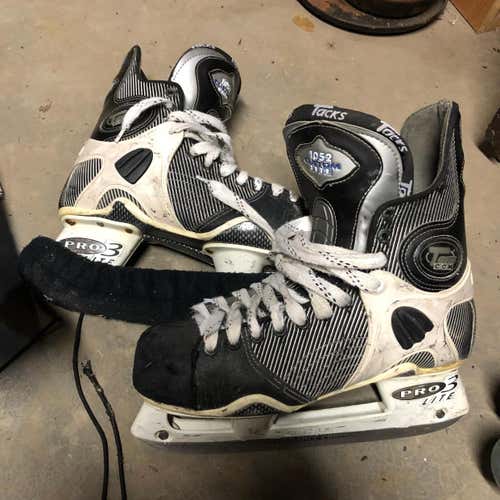 CCM Tacks Size 9 Skates