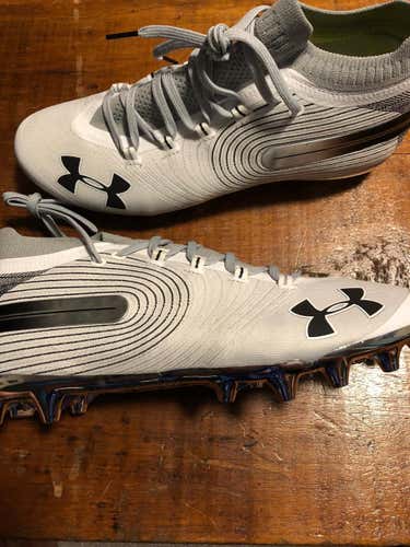 New Under Armour Spotlight Chrome Cleats